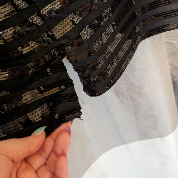 Nicole Miller Stripped Sequined Midi Dress. Size: 14 - Picture 7 of 8